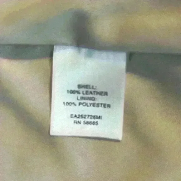 Almost new Classiques Entier leather jacket from Nordstrom size XL - Picture 6 of 10